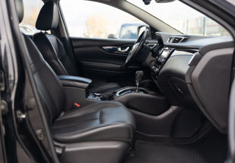 Подержанный автомобиль Nissan Qashqai 2018 года (22 фото)