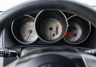 Подержанный автомобиль Mazda 3 Sedan 2006 года (13 фото)