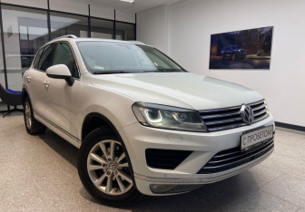 Подержанный автомобиль Volkswagen Touareg 2016 года (4 фото)