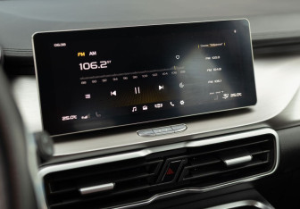 Подержанный автомобиль Geely Coolray 2020 года (13 фото)