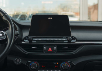 Подержанный автомобиль Kia Cerato Sedan 2020 года (14 фото)