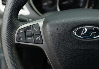 Подержанный автомобиль LADA (ВАЗ) Vesta Sedan 2016 года (12 фото)