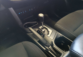 Подержанный автомобиль Toyota RAV4 2018 года (10 фото)