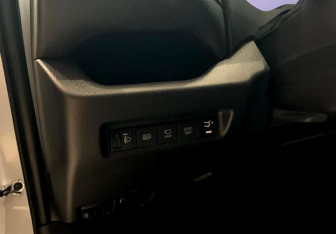 Новый Toyota RAV4 2025 (16 фото)