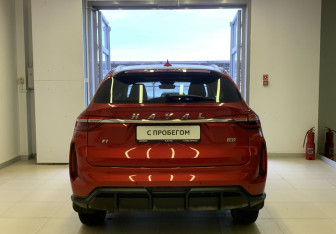 Подержанный автомобиль Haval F7 2023 года (5 фото)