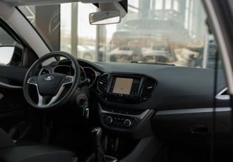 Подержанный автомобиль LADA (ВАЗ) Vesta Wagon 2022 года (10 фото)