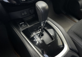 Подержанный автомобиль Nissan X-Trail 2021 года (13 фото)