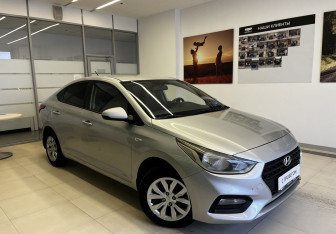 Подержанный автомобиль Hyundai Solaris Sedan 2018 года (4 фото)