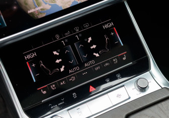 Подержанный автомобиль Audi A6 Sedan 2019 года (15 фото)