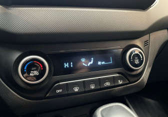 Подержанный автомобиль Hyundai Creta 2021 года (16 фото)