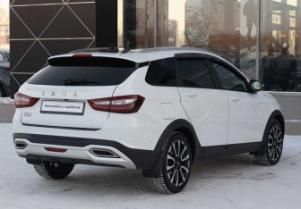 Подержанный автомобиль LADA (ВАЗ) Vesta Wagon 2024 года (5 фото)