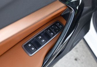 Подержанный автомобиль LADA (ВАЗ) Vesta Wagon 2025 года (16 фото)