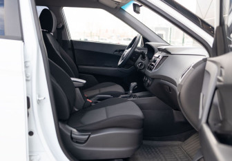 Подержанный автомобиль Hyundai Creta 2021 года (18 фото)