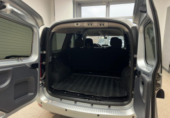 Подержанный автомобиль LADA (ВАЗ) Largus Wagon 2021 года (7 фото)