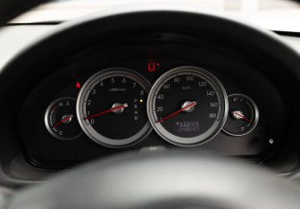 Подержанный автомобиль Subaru Legacy Sedan 2006 года (12 фото)