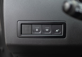 Подержанный автомобиль Renault Arkana 2021 года (18 фото)