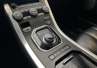 Подержанный автомобиль Land Rover Range Rover Evoque 2014 года (17 фото)