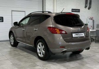 Подержанный автомобиль Nissan Murano Suv 2011 года (6 фото)