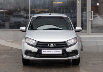 Подержанный автомобиль LADA (ВАЗ) Granta Sedan 2022 года (2 фото)