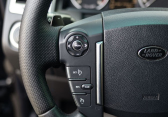 Подержанный автомобиль Land Rover Range Rover Sport 2009 года (17 фото)