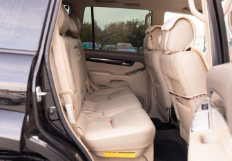 Подержанный автомобиль Toyota Land Cruiser Prado 2008 года (21 фото)