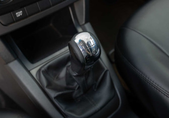 Подержанный автомобиль Skoda Yeti 2012 года (14 фото)