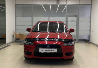 Подержанный автомобиль Mitsubishi Lancer Sedan 2008 года (3 фото)