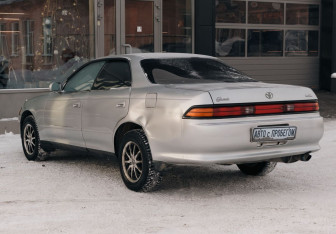 Подержанный автомобиль Toyota Mark II Sedan 1994 года (7 фото)