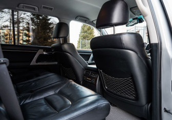 Подержанный автомобиль Toyota Land Cruiser Suv 2012 года (39 фото)