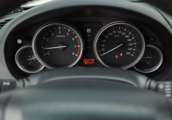 Подержанный автомобиль Mazda 6 Sedan 2010 года (13 фото)