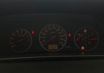 Подержанный автомобиль Nissan X-Trail 2007 года (11 фото)