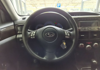 Подержанный автомобиль Subaru Forester Suv 2008 года (9 фото)