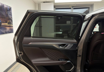 Подержанный автомобиль Wey Coffee 01 2023 года (28 фото)