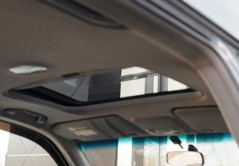 Подержанный автомобиль Honda CR-V 2005 года (16 фото)