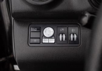 Подержанный автомобиль Lifan X60 2016 года (17 фото)