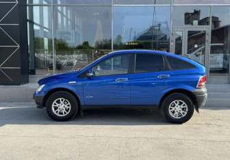 Подержанный автомобиль SsangYong Actyon 2010 года (13 фото)