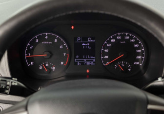 Подержанный автомобиль Hyundai Solaris Sedan 2021 года (13 фото)