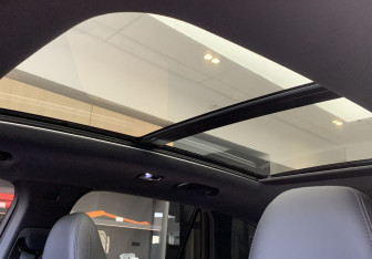 Подержанный автомобиль Geely Monjaro 2024 года (18 фото)