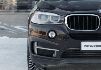 Подержанный автомобиль BMW X5 2017 года (11 фото)