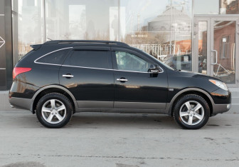 Подержанный автомобиль Hyundai Veracruz 2007 года (4 фото)