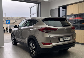 Подержанный автомобиль Hyundai Tucson 2017 года (6 фото)
