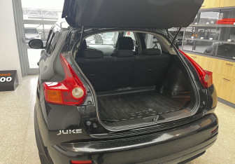Подержанный автомобиль Nissan Juke 2013 года (15 фото)