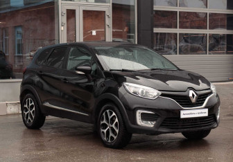 Подержанный автомобиль Renault Kaptur 2018 года (3 фото)