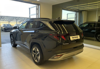 Подержанный автомобиль Hyundai Tucson 2024 года (6 фото)
