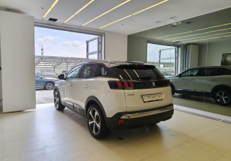 Подержанный автомобиль Peugeot 3008 2019 года (6 фото)