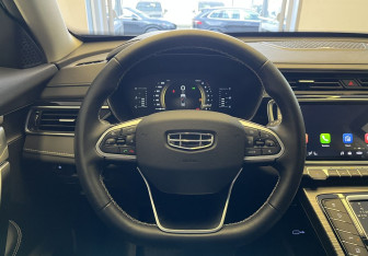 Подержанный автомобиль Geely Atlas Pro 2024 года (9 фото)