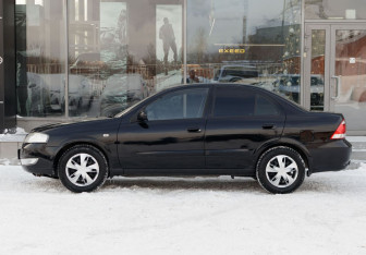 Подержанный автомобиль Nissan Almera Sedan 2006 года (8 фото)