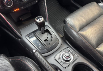 Подержанный автомобиль Mazda CX-5 2012 года (11 фото)