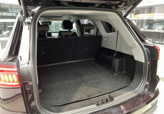 Подержанный автомобиль Chery Tiggo 8 Pro 2022 года (10 фото)