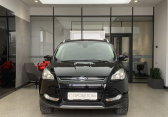 Подержанный автомобиль Ford Kuga 2016 года (2 фото)